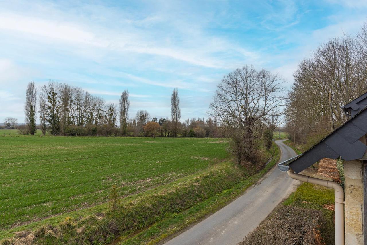 Charmante Chaumiere Romantique Bieville-en-Auge Exteriör bild